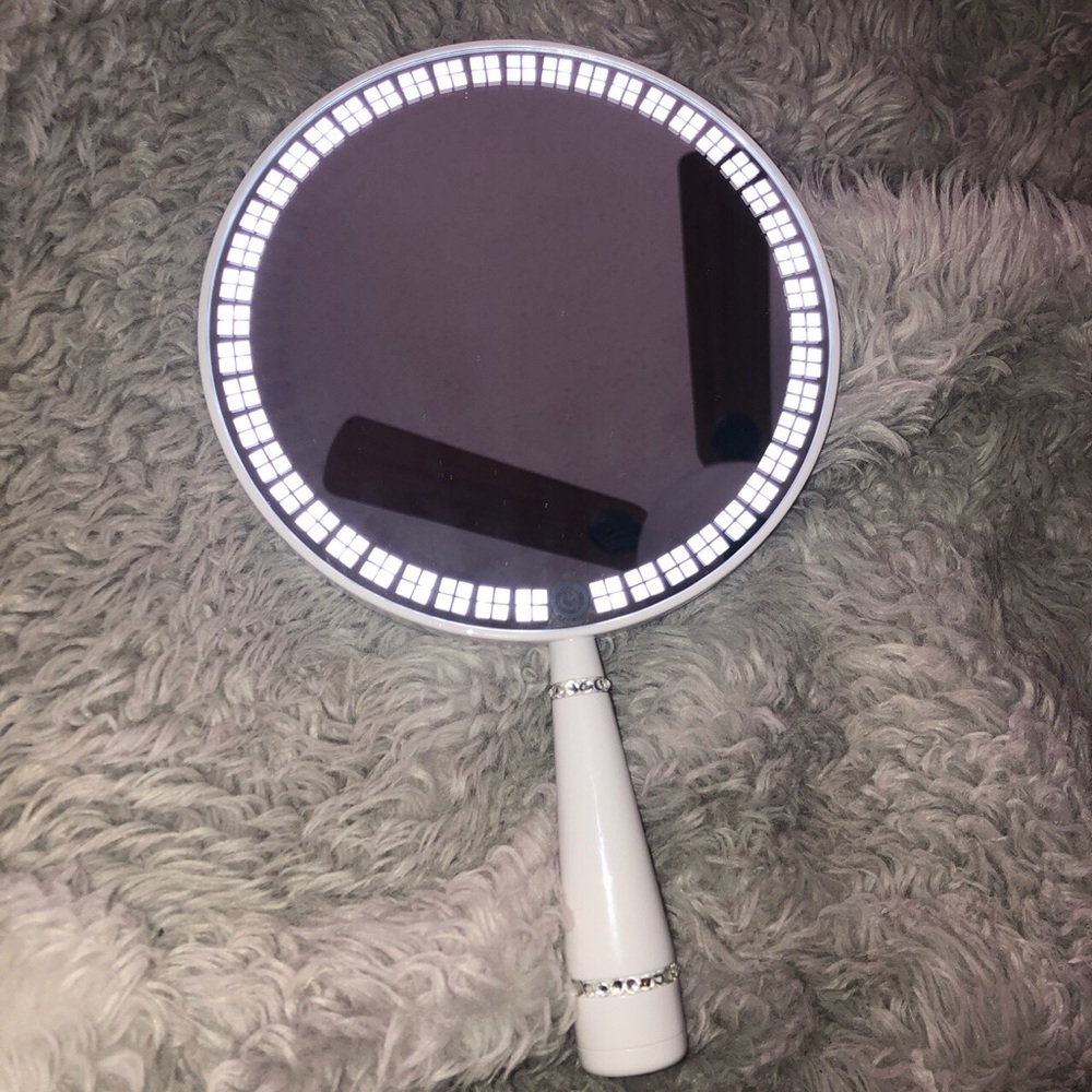 LED Hand Mirror